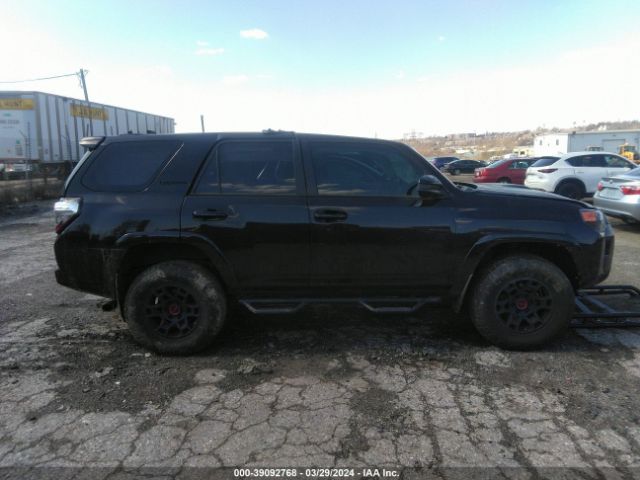 JTELU5JR2M5886452 Toyota 4runner Trd Pro