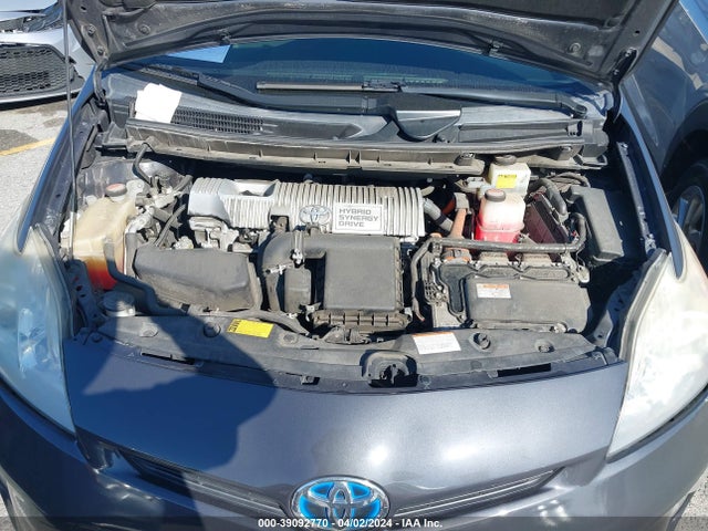 Toyota Prius Two 2015 JTDKN3DU6F0442024 Image 10