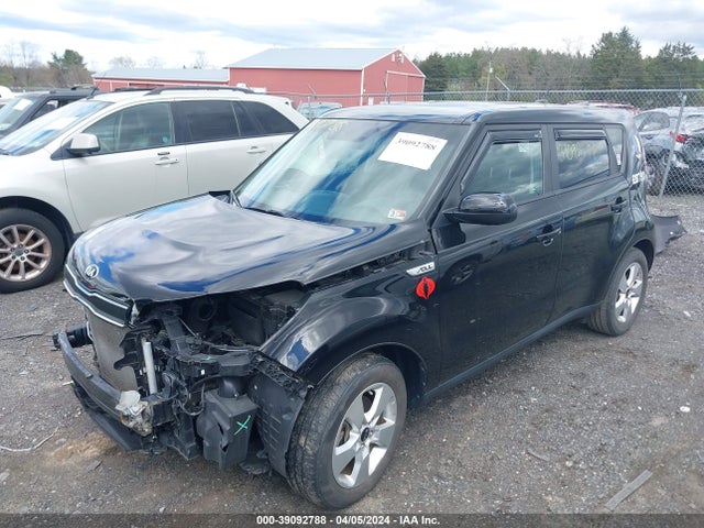 KIA Soul 2018 KNDJN2A23J7602501 Image 2