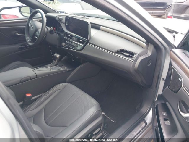 58AJZ1B18NU122843 Lexus Es 350 F Sport