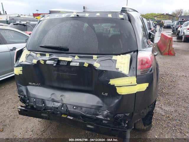 Toyota RAV4 LE 2016 JTMZFREV6GJ086272 Image 6