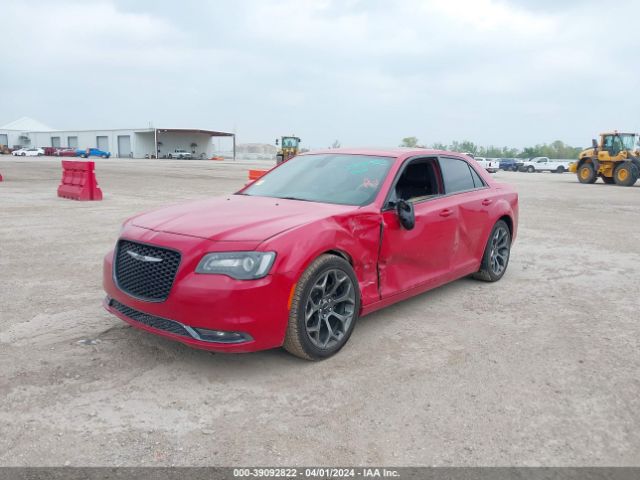 2C3CCABG3GH230131 Chrysler 300 300s
