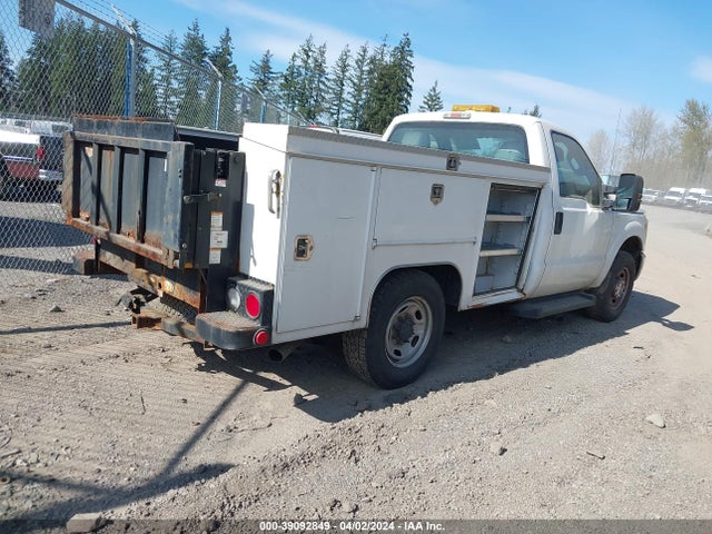 Ford F-250 Xl 2014 1FTBF2A69EEB35591 Image 4