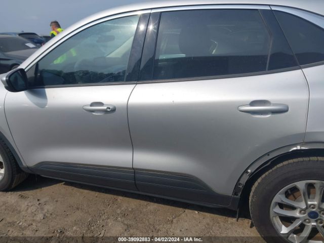 1FMCU0G6XLUA92030 Ford ESCAPE SE