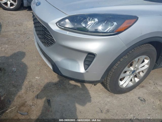 1FMCU0G6XLUA92030 Ford ESCAPE SE