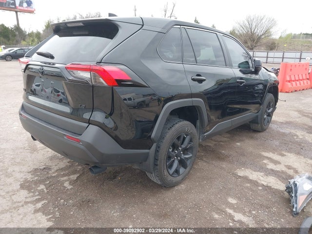Toyota RAV4 LE 2022 2T3H1RFV3NW201594 Image 4