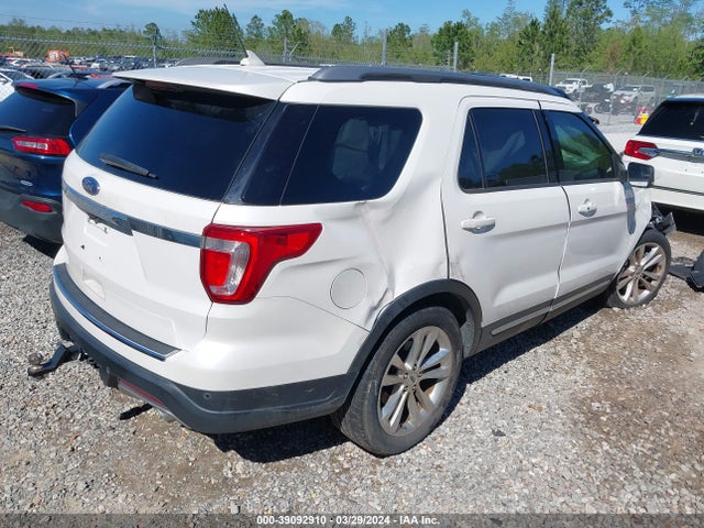 Ford EXPLORER XLT 2018 1FM5K7D86JGA76299 Image 4