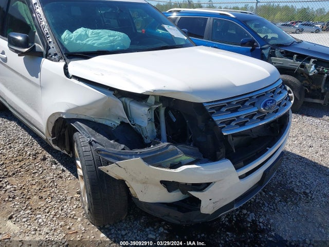 Ford EXPLORER XLT 2018 1FM5K7D86JGA76299 Image 6