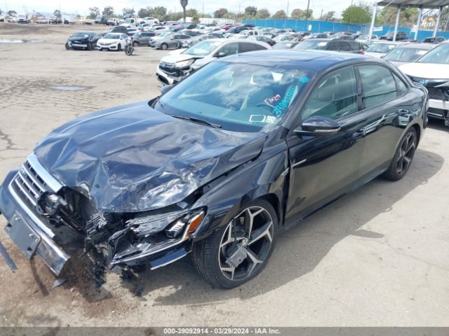 1VWMA7A35MC013733 Volkswagen Passat 2.0t R-line