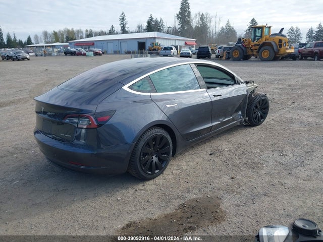 Tesla Model 3 Long Range/performance 2018 5YJ3E1EB8JF132764 Image 4