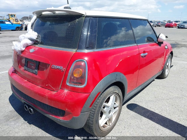 2007 MINI COOPER S WMWMF735X7TL89946 Photo 3