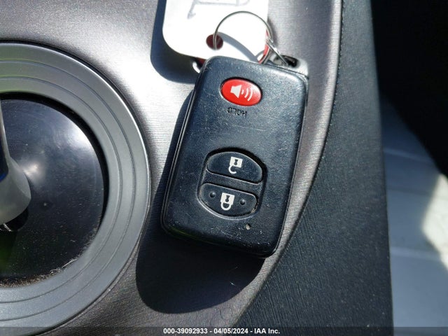 Toyota Prius Three 2014 JTDKN3DU4E1805882 Image 11