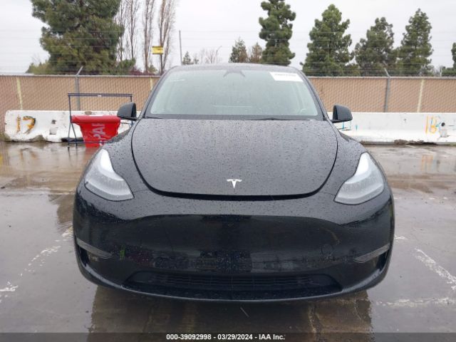 7SAYGDED8PF976883 Tesla Model Y Rwd