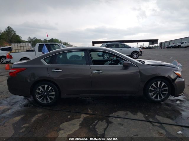 1N4AL3AP0HC119952 Nissan Altima 2.5/2.5 S/2.5 Sl/2.5 Sr/2.5 Sv