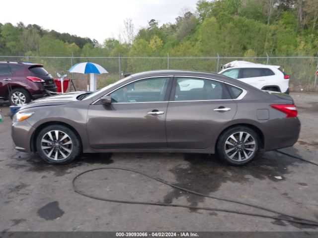 1N4AL3AP0HC119952 Nissan Altima 2.5/2.5 S/2.5 Sl/2.5 Sr/2.5 Sv