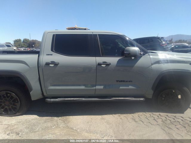 5TFJA5DB8NX033546 Toyota Tundra Limited