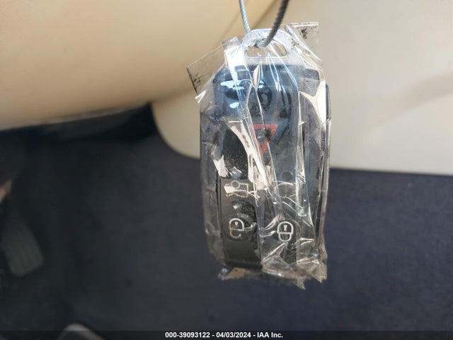 2012 JAGUAR XF SAJWA0HB4CLS27886 Photo 10