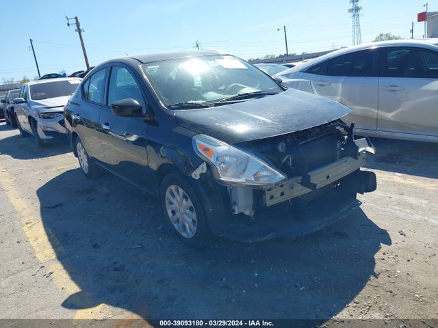 Nissan Versa 1.6 Sv 2017 3N1CN7AP7HL898455 zdjęcie główne