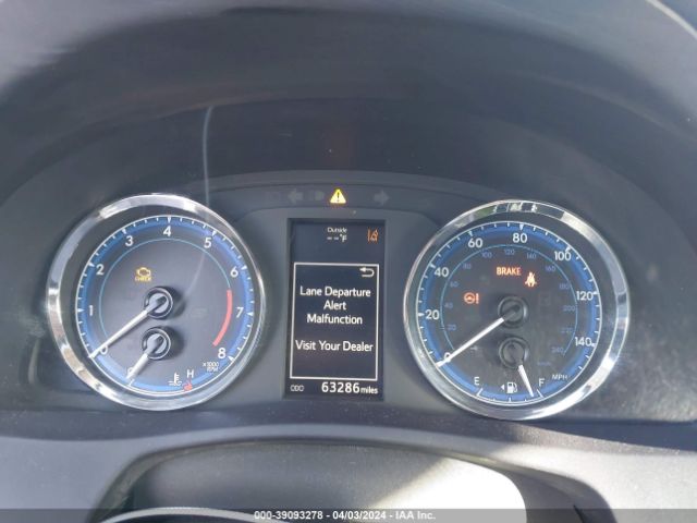 5YFBURHE3JP759153 Toyota COROLLA SE