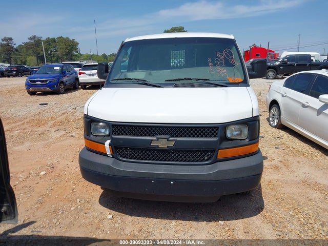Chevrolet Express 2500 Work Van 2015 1GCWGFCF0F1279512 Image 12