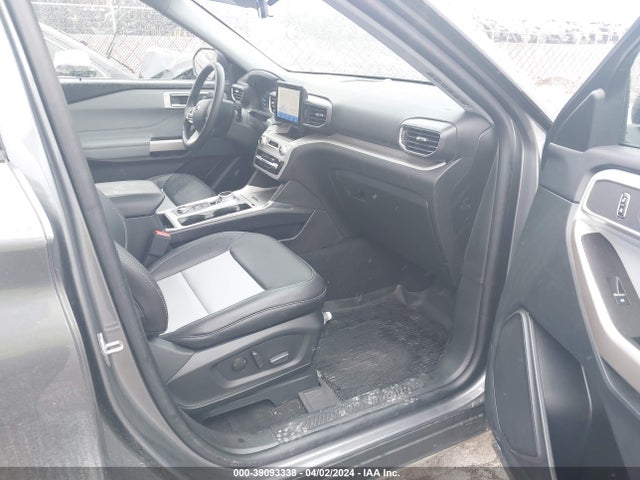 Ford EXPLORER XLT 2023 1FMSK8DH9PGA73639 Image 5