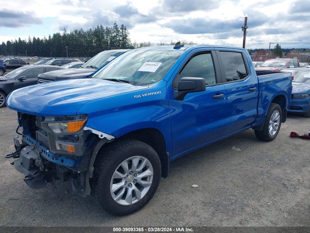 Chevrolet Silverado 1500 4wd  Short Bed Custom 2022 3GCPDBEK0NG540508 Image 2