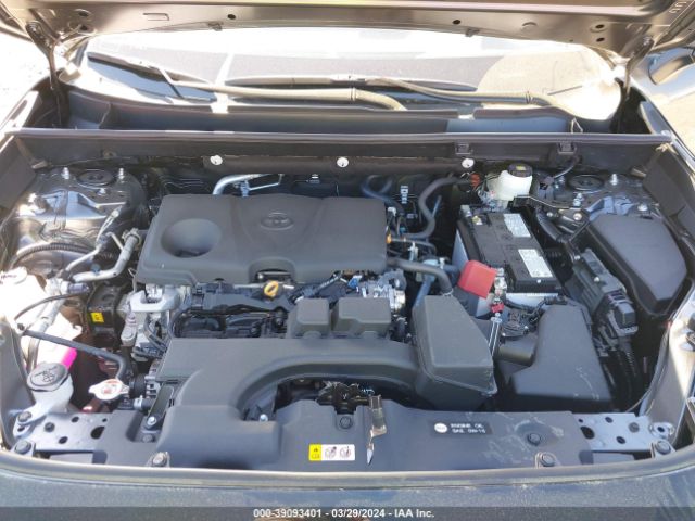2T3W1RFV6RC268656 Toyota Rav4 Xle