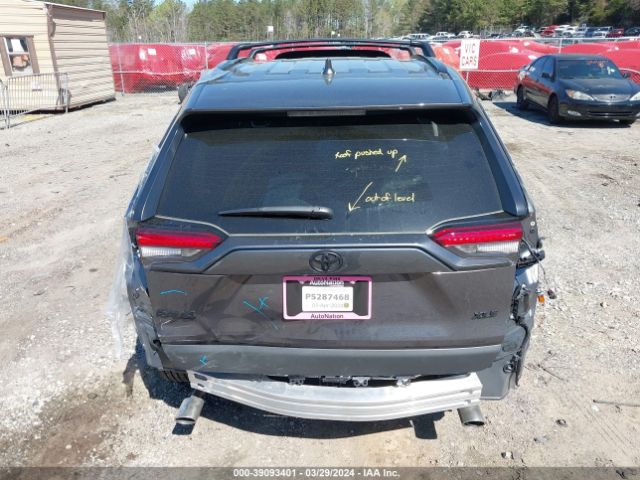 2T3W1RFV6RC268656 Toyota Rav4 Xle
