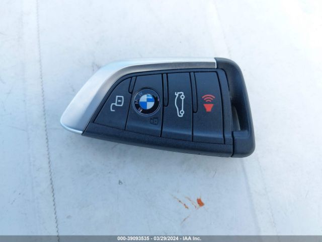 3MW69FF05R8E09797 BMW 3 Series 330i