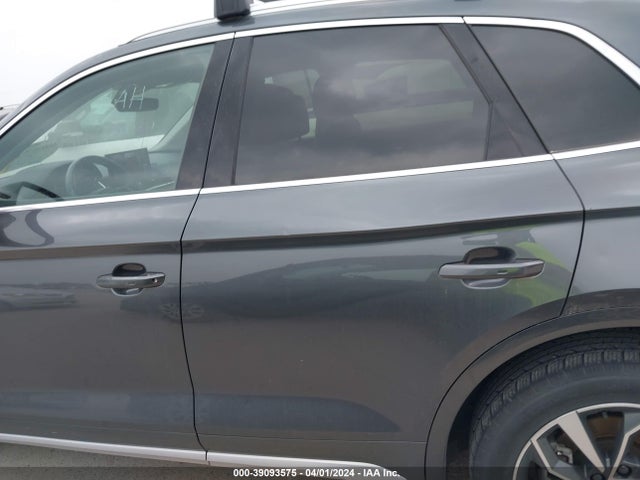 WA1EAAFY5P2048155 Audi Q5 Premium Plus 45 Tfsi S Line Quattro