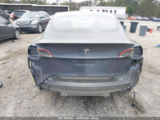 5YJ3E1EA1PF699561 Tesla Model 3 Rear-wheel Drive