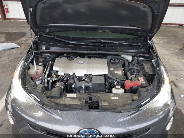 Toyota Prius Four Touring 2018 JTDKARFU5J3547494 Image 10