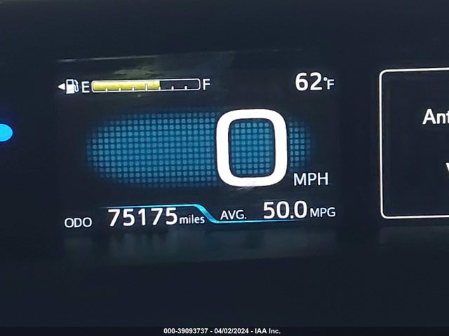 Toyota Prius Four Touring 2018 JTDKARFU5J3547494 Image 15