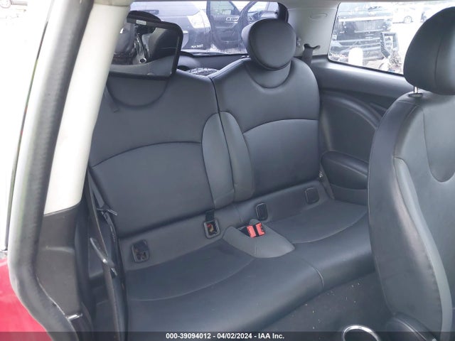 2010 MINI COOPER WMWMF3C50ATZ61073 Photo 7