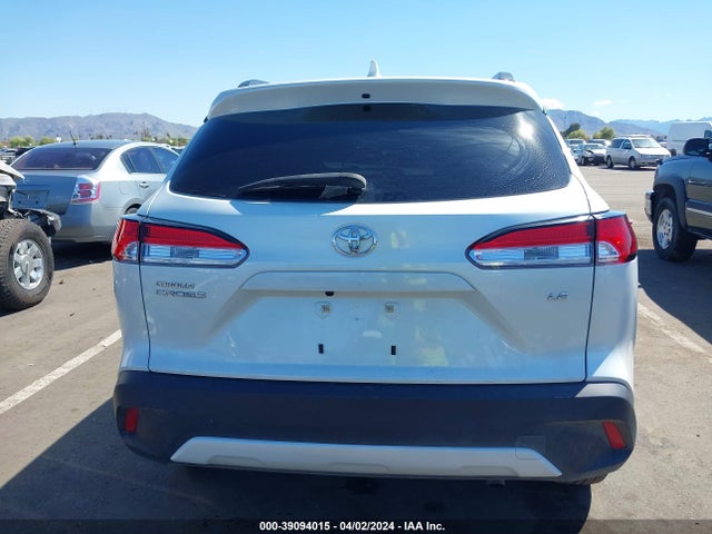 Toyota Corolla Cross Le 2022 7MUCAAAG1NV013457 Image 17