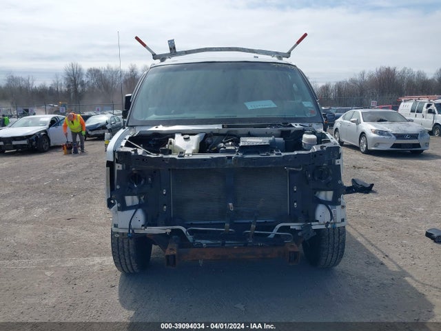 Chevrolet Express 2500 Work Van 2016 1GCWGAFF1G1227046 Image 13