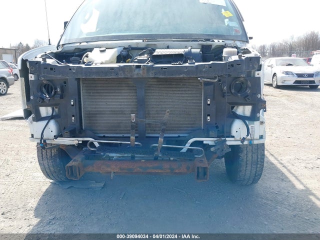 Chevrolet Express 2500 Work Van 2016 1GCWGAFF1G1227046 Image 6