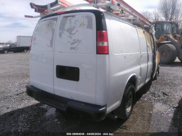 Chevrolet Express 2500 Work Van 2016 1GCWGAFF8G1169405 Image 4