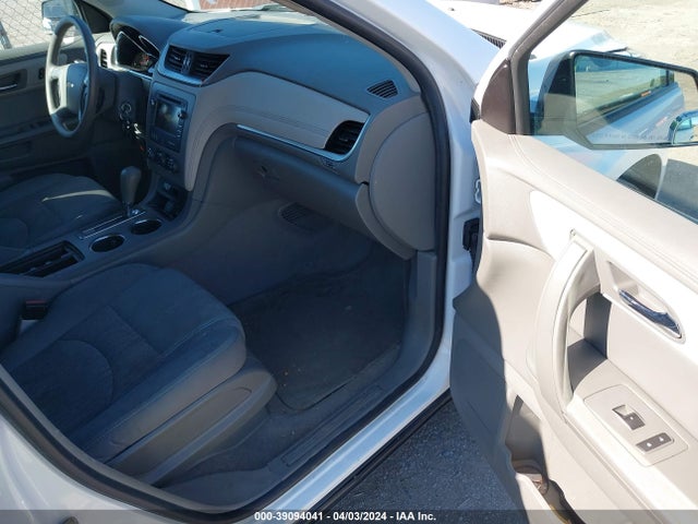 Chevrolet Traverse Ls 2017 1GNKRFED5HJ311059 Image 5