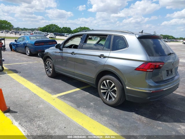 3VV1B7AX2NM158767 Volkswagen Tiguan 2.0t S