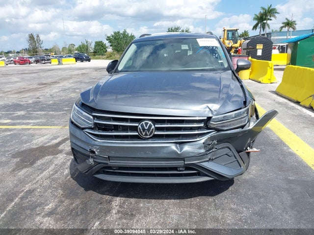 3VV1B7AX2NM158767 Volkswagen Tiguan 2.0t S