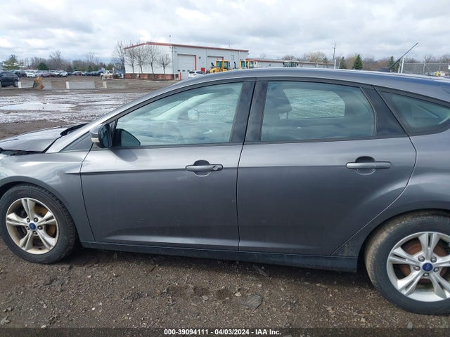 Ford FOCUS SE 2014 1FADP3K24EL412060 Image 13