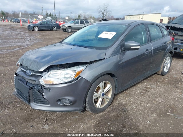Ford FOCUS SE 2014 1FADP3K24EL412060 Image 2
