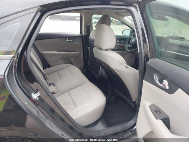 3KPF24AD8LE239353 KIA Forte Lxs