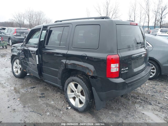 Jeep Patriot Latitude 2014 1C4NJRFB5ED601839 Image 3