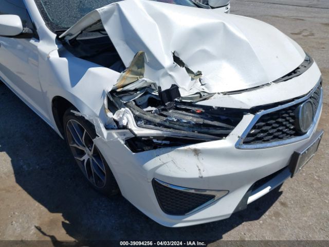 19UDE2F72NA001804 Acura Ilx Premium Package