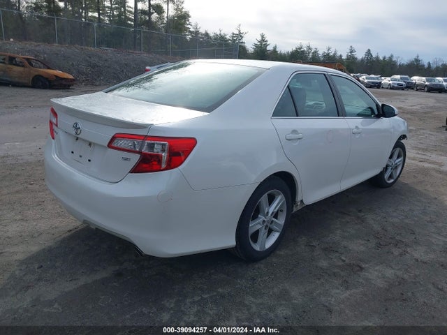 Toyota CAMRY SE 2014 4T1BF1FK9EU453521 Image 4