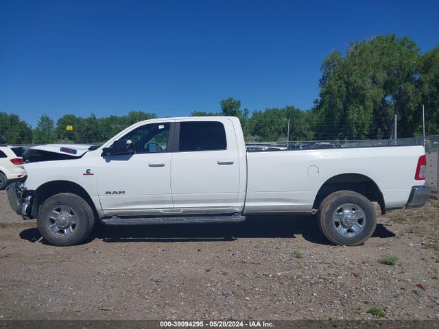 3C6UR5JL8NG247547 RAM 2500 Big Horn  4x4 8' Box