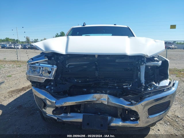 3C6UR5JL8NG247547 RAM 2500 Big Horn  4x4 8' Box