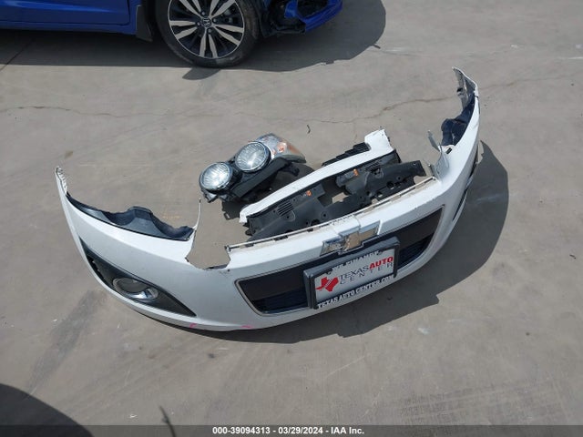 Chevrolet Sonic Lt Auto 2015 1G1JC5SH4F4218450 Image 12